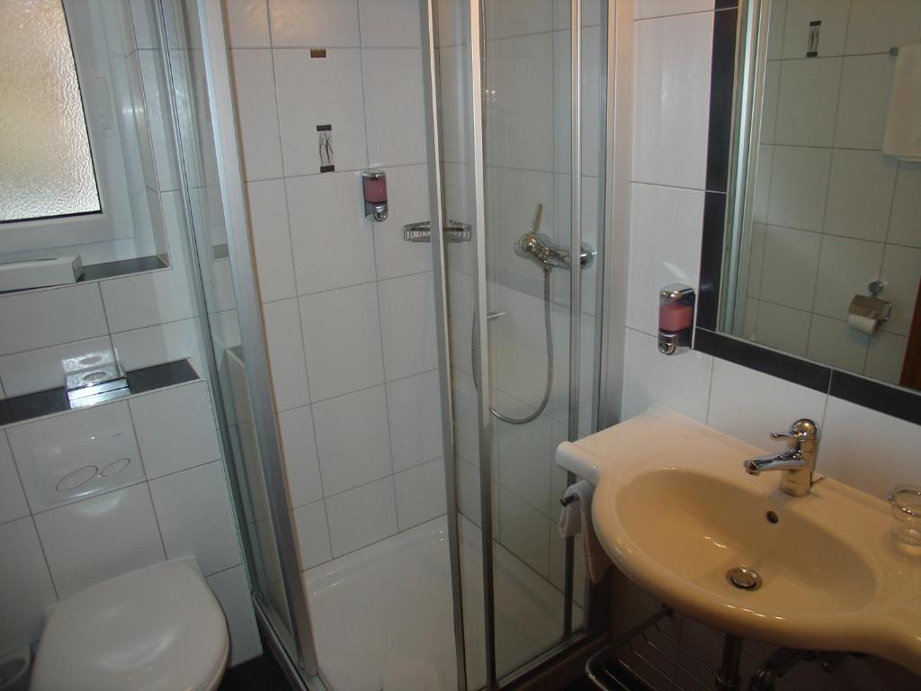 Hotel Europa Guest House Saas-Fee Quarto foto